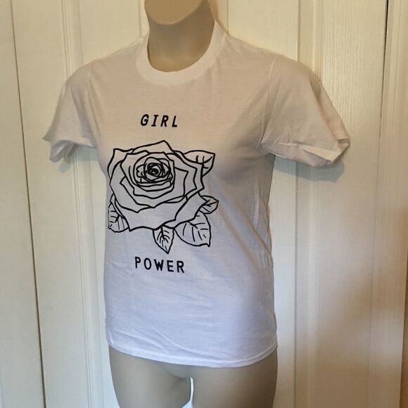 Girl power Graphic T-Shirt - Picture 1 of 2